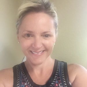 Meet your Posher, Lana